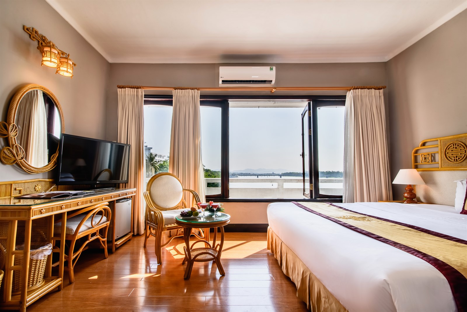 Huong Giang Hotel Resort Spa Best Hotel Hue